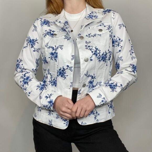 Croft & Barrow NWT Size XS Blue & White Floral Print Jean Jacket Coat - Picture 3 of 13